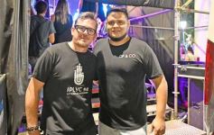 Foto de la galería: Junto al público colmado y sus grandes éxitos, Coti cerró una noche a puro show en Posadas