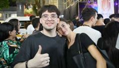 Foto de la galería: Junto al público colmado y sus grandes éxitos, Coti cerró una noche a puro show en Posadas