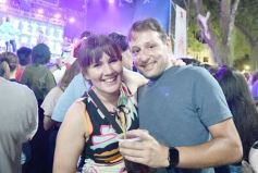 Foto de la galería: Junto al público colmado y sus grandes éxitos, Coti cerró una noche a puro show en Posadas