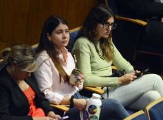 Foto de la galería: Parlamento de la Mujer 2023: las misioneras votaron y marcaron la agenda en el recinto 
