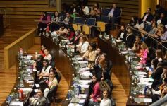 Foto de la galería: Parlamento de la Mujer 2023: las misioneras votaron y marcaron la agenda en el recinto 