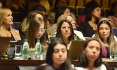 Foto de la galería: Parlamento de la Mujer 2023: las misioneras votaron y marcaron la agenda en el recinto 