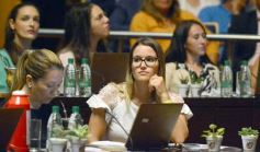 Foto de la galería: Parlamento de la Mujer 2023: las misioneras votaron y marcaron la agenda en el recinto 