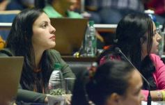 Foto de la galería: Parlamento de la Mujer 2023: las misioneras votaron y marcaron la agenda en el recinto 