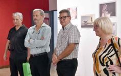 Foto de la galería: 40 años, 40 obras: la fotógrafa Malena Oudín presentó una especial muestra en el Juan Yaparí