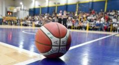 Foto de la galería: Federal de Básquet: con lo mejor del juego posadeño en la cancha, el clásico fue del Oriental