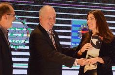 Foto de la galería: 23° Aniversario de Misiones Online: homenajes y emoción fueron parte de la gala de celebración