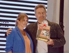 Foto de la galería: 23° Aniversario de Misiones Online: homenajes y emoción fueron parte de la gala de celebración