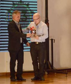 Foto de la galería: 23° Aniversario de Misiones Online: homenajes y emoción fueron parte de la gala de celebración