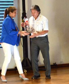 Foto de la galería: 23° Aniversario de Misiones Online: homenajes y emoción fueron parte de la gala de celebración