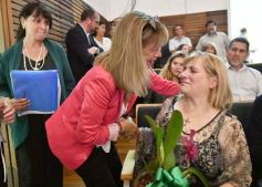 Foto de la galería: 23° Aniversario de Misiones Online: homenajes y emoción fueron parte de la gala de celebración