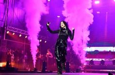 Sixto Fotografías. Sociedad. IPLYC SE - Con un show estelar y la euforia de miles, Nicki Nicole deslumbró en la capital misionera