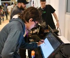 Foto de la galería: Festival Multiversos: juegos, realidad virtual y robótica coparon otro encuentro tecnológico en Posadas
