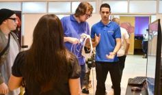 Foto de la galería: Festival Multiversos: juegos, realidad virtual y robótica coparon otro encuentro tecnológico en Posadas