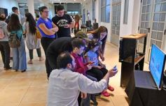 Foto de la galería: Festival Multiversos: juegos, realidad virtual y robótica coparon otro encuentro tecnológico en Posadas