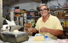 Foto de la galería: Con las recorridas, hay folklore y mucho más de la gente amiga en la ciudad