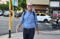 Foto de la galería: Con las recorridas, hay folklore y mucho más de la gente amiga en la ciudad