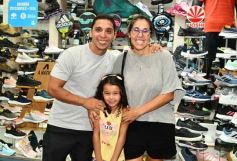 Foto de la galería: Con las recorridas, hay folklore y mucho más de la gente amiga en la ciudad