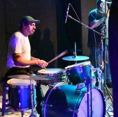 Foto de la galería: Dale Que Brass puso el show y abrió el encuentro en el Galpón de La Murga de la Estación