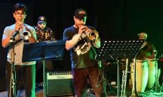 Foto de la galería: Dale Que Brass puso el show y abrió el encuentro en el Galpón de La Murga de la Estación