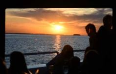 Foto de la galería: Con el Paraná de fondo: el Catamarán fue el lugar elegido para una noche de cumple y celebración