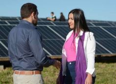 Foto de la galería: Parque Solar Silicon Misiones: el desarrollo energético renovable en la agenda de la tierra colorada 