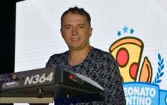 Foto de la galería: 5000 pizzas solidarias pusieron el marco para ayudar, compartir y celebrar en la ciudad capital