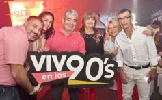 Foto de la galería: Con la pista prendida, los noventosos tuvieron otra noche de fiesta en la ciudad capital