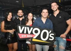 Foto de la galería: Con la pista prendida, los noventosos tuvieron otra noche de fiesta en la ciudad capital