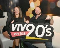 Foto de la galería: Con la pista prendida, los noventosos tuvieron otra noche de fiesta en la ciudad capital