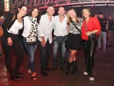 Foto de la galería: Con la pista prendida, los noventosos tuvieron otra noche de fiesta en la ciudad capital