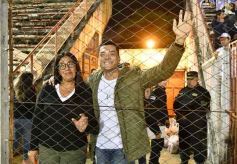 Foto de la galería: Guaraní y Crucero coparon la cancha con un clásico solidario en Villa Sarita