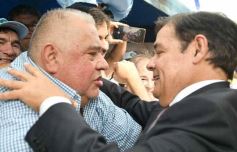 Foto de la galería: Apertura de Sesiones: otras postales que dejó el 1ero de Mayo en la Legislatura