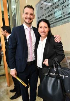 Foto de la galería: Apertura de Sesiones: otras postales que dejó el 1ero de Mayo en la Legislatura