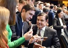 Foto de la galería: Apertura de Sesiones: otras postales que dejó el 1ero de Mayo en la Legislatura