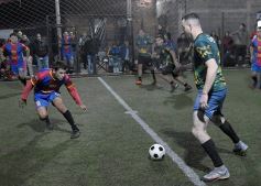 Foto de la galería: Copa Güembé: festejo azulgrana en la final del 5to Torneo de Fútbol 5 de Miguel Lanús