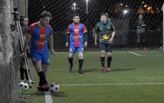 Foto de la galería: Copa Güembé: festejo azulgrana en la final del 5to Torneo de Fútbol 5 de Miguel Lanús