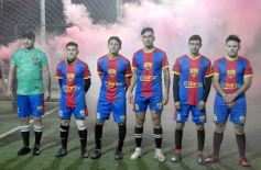 Foto de la galería: Copa Güembé: festejo azulgrana en la final del 5to Torneo de Fútbol 5 de Miguel Lanús