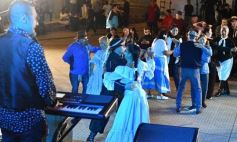 Foto de la galería: El Chamarap de Canal 12 abrió peña y baile en el Paseo La Terminal