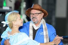 Foto de la galería: El Chamarap de Canal 12 abrió peña y baile en el Paseo La Terminal