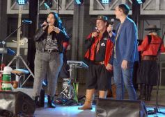 Foto de la galería: El Chamarap de Canal 12 abrió peña y baile en el Paseo La Terminal