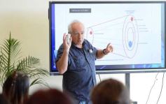 Foto de la galería: Los polímatas y el reformateo docente en la era del Chat GPT: charla de Alejandro Piscitelli en Posadas