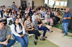 Foto de la galería: Los polímatas y el reformateo docente en la era del Chat GPT: charla de Alejandro Piscitelli en Posadas