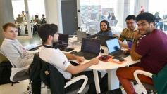 Foto de la galería: Los polímatas y el reformateo docente en la era del Chat GPT: charla de Alejandro Piscitelli en Posadas