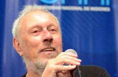 Foto de la galería: Memoria visual de la Argentina de los últimos 40 años: lo que dejó la visita de Eduardo Longoni en Posadas