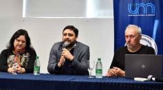 Foto de la galería: Memoria visual de la Argentina de los últimos 40 años: lo que dejó la visita de Eduardo Longoni en Posadas