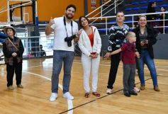 Foto de la galería: Con Misa y consagración a la Virgen, la Madre de la Misericordia celebró su día