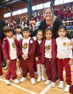 Foto de la galería: Con Misa y consagración a la Virgen, la Madre de la Misericordia celebró su día