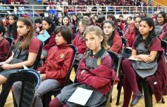Foto de la galería: Con Misa y consagración a la Virgen, la Madre de la Misericordia celebró su día