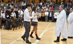 Foto de la galería: Con Misa y consagración a la Virgen, la Madre de la Misericordia celebró su día